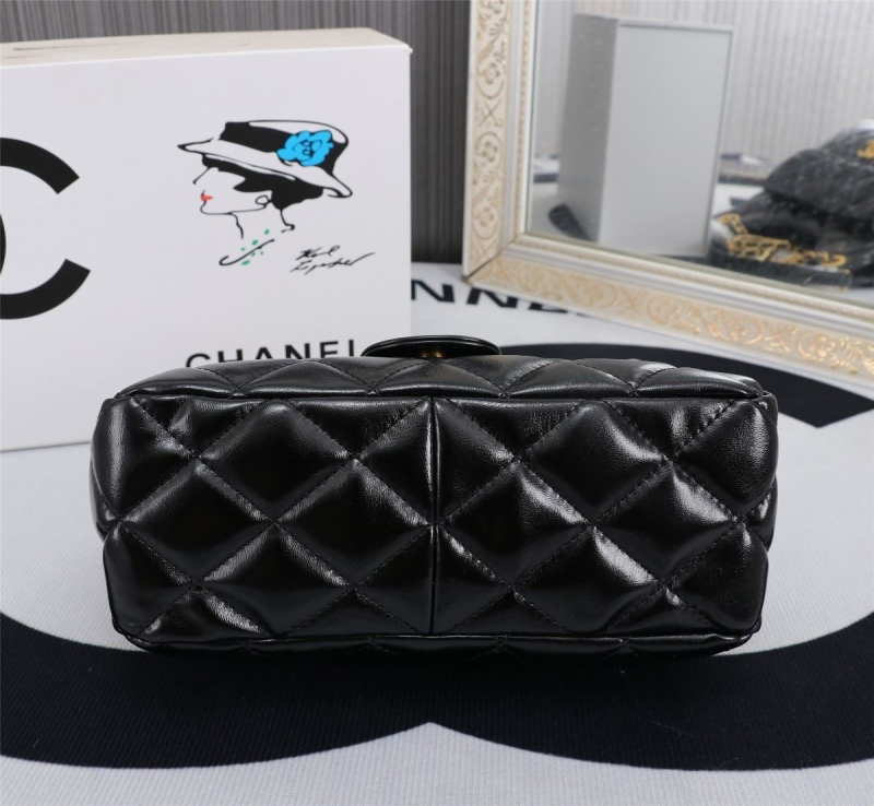 Ch**el hobo bags